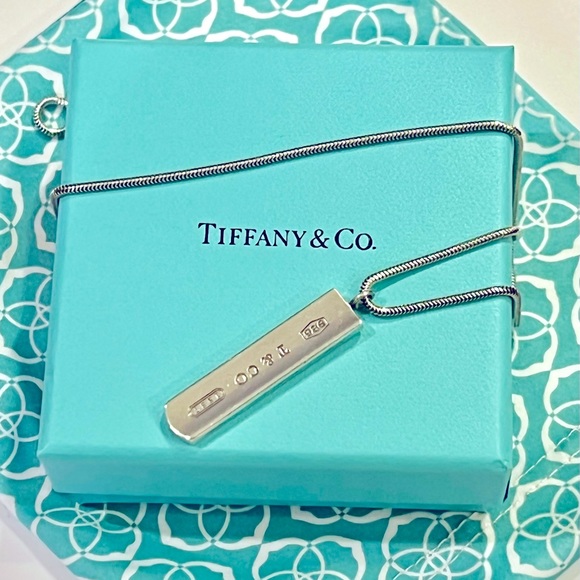 Tiffany 1837 Bar Pendant in Sterling Silver - Picture 1 of 1